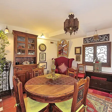 Solar Montes Claros Szálloda Granada